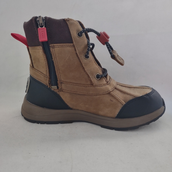 UGG Turlock Leather Winter Boots Shearling Insulated Brown Children's Sz 13 EX! - Picture 4 of 12